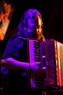 Berry Sarluis: Akkordeon und Keyboard incl. Basshand